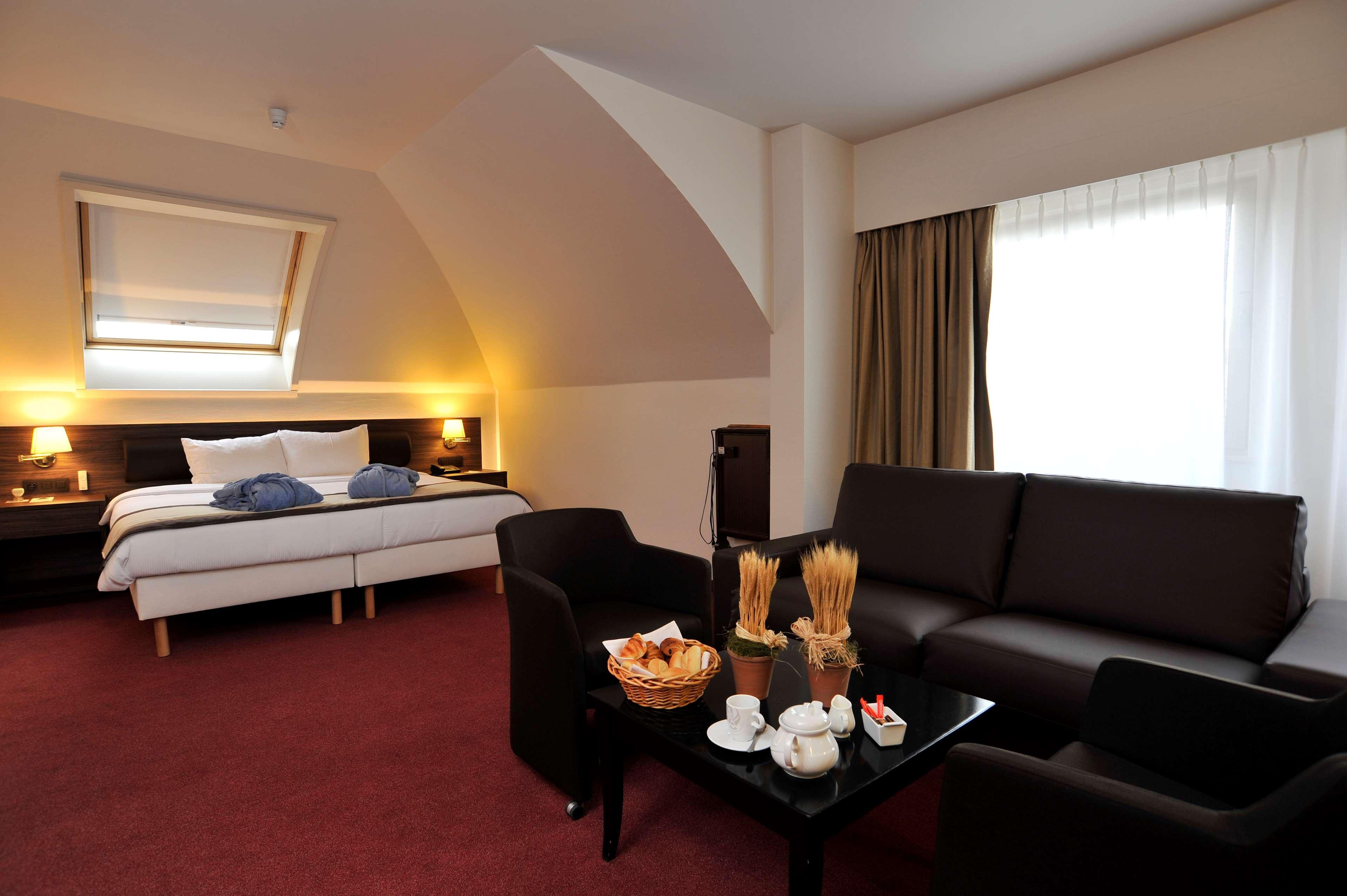Golden Tulip De' Medici Bruges